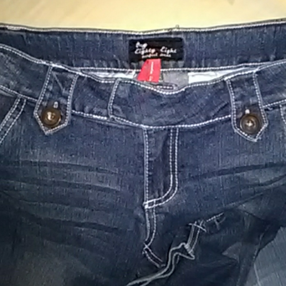 Eighty-eight perfect jeans